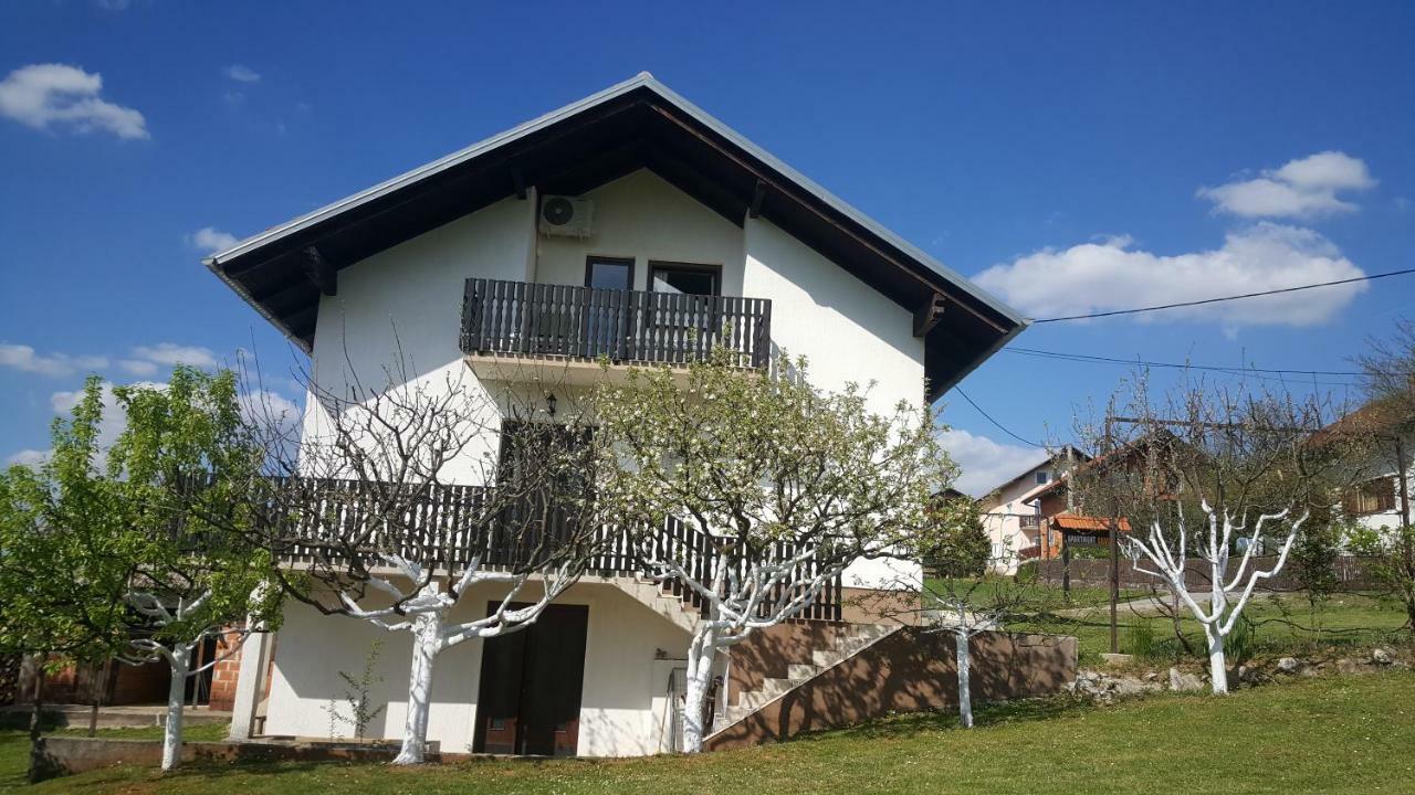 Apartment Silvia Slunj Exterior foto
